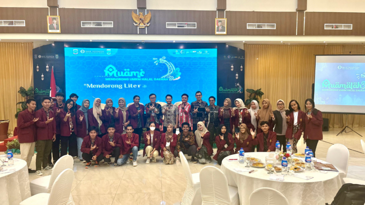 Inspiratif: Mahasiswa UNIMUDA Sorong mengikuti Seminar Nasional Bank Indonesia