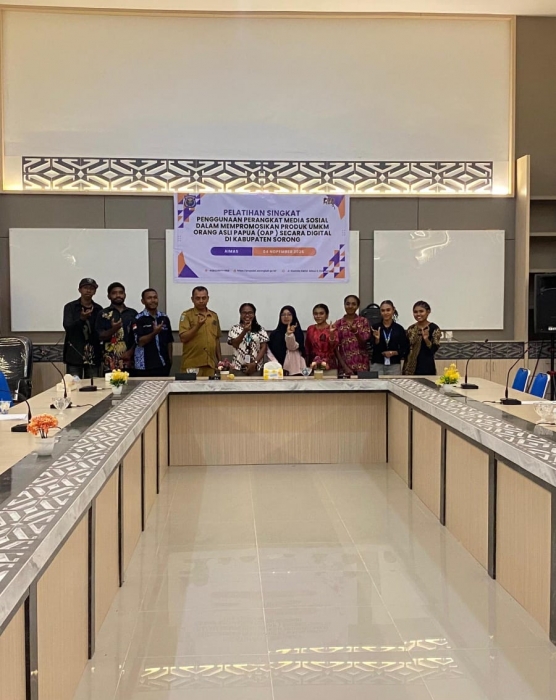 Mahasiswa UNIMUDA Sorong mengikuti Pelatihan Media Sosial dan Digital Marketing di Dinas Penanaman Modal Pelayanan Terpadu Satu Pintu Kabupaten Sorong